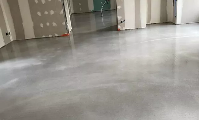Pose de chape béton, Angoulême, M RENOV